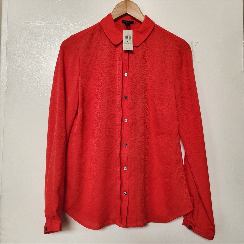 NWT Ann Taylor red button-down shirt blouse size 6